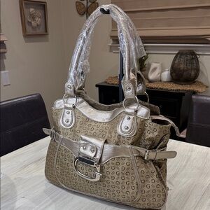 Stylish Gold Designer Women's Bag